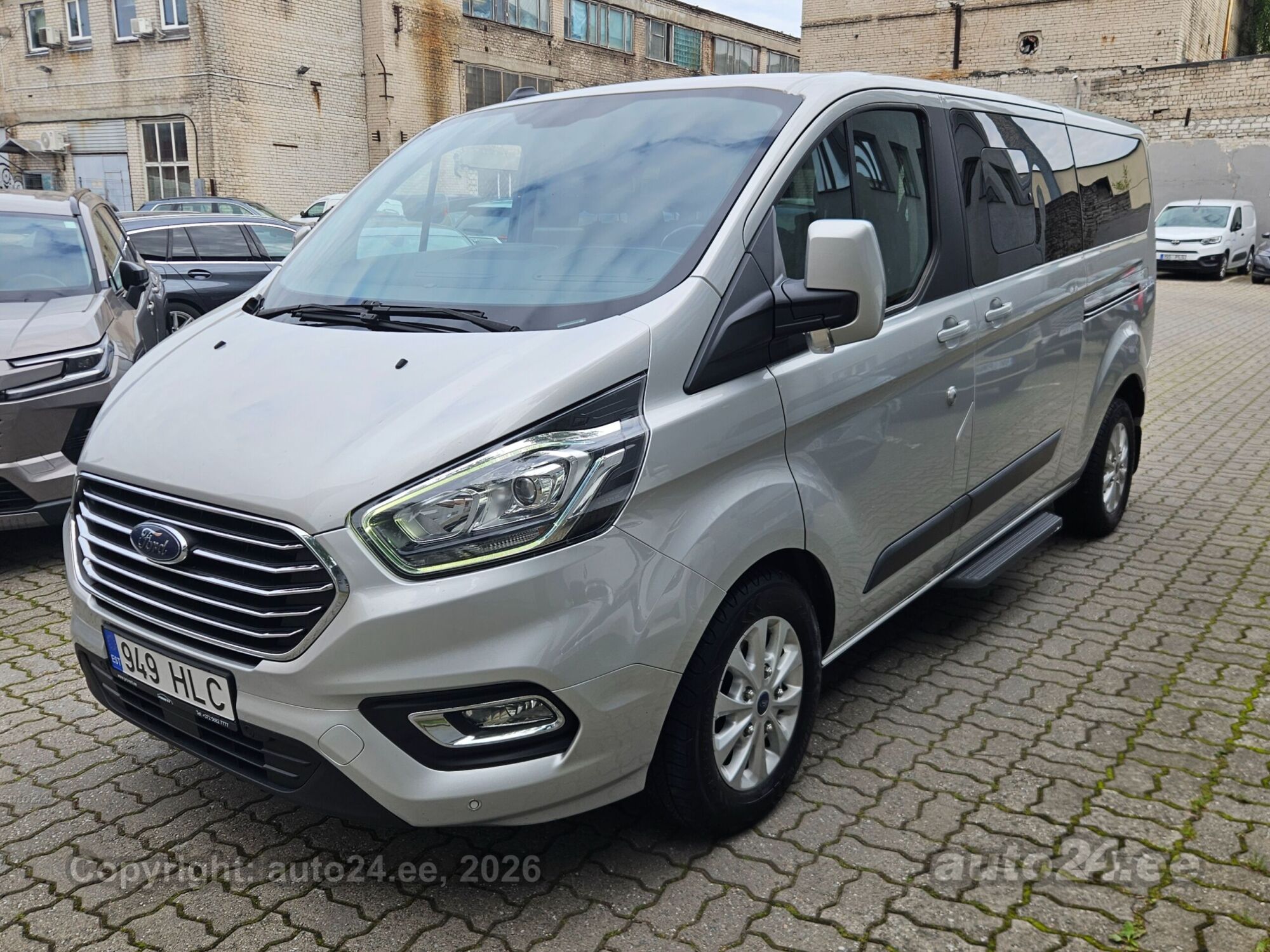 Ford Tourneo Custom 320L 2.0 95kW