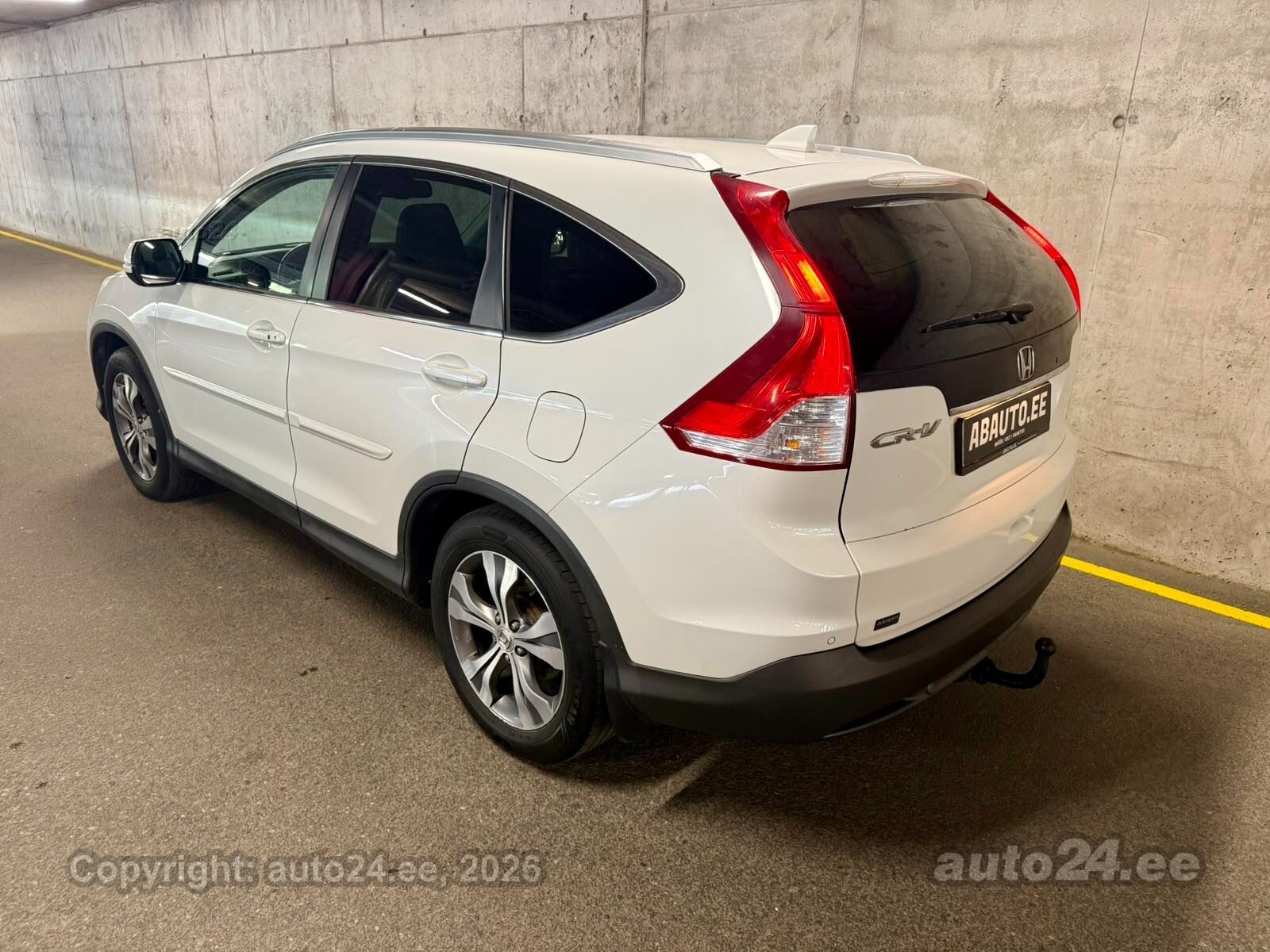 Honda CR-V executive 2.0 114kW 2013, photo 4/10