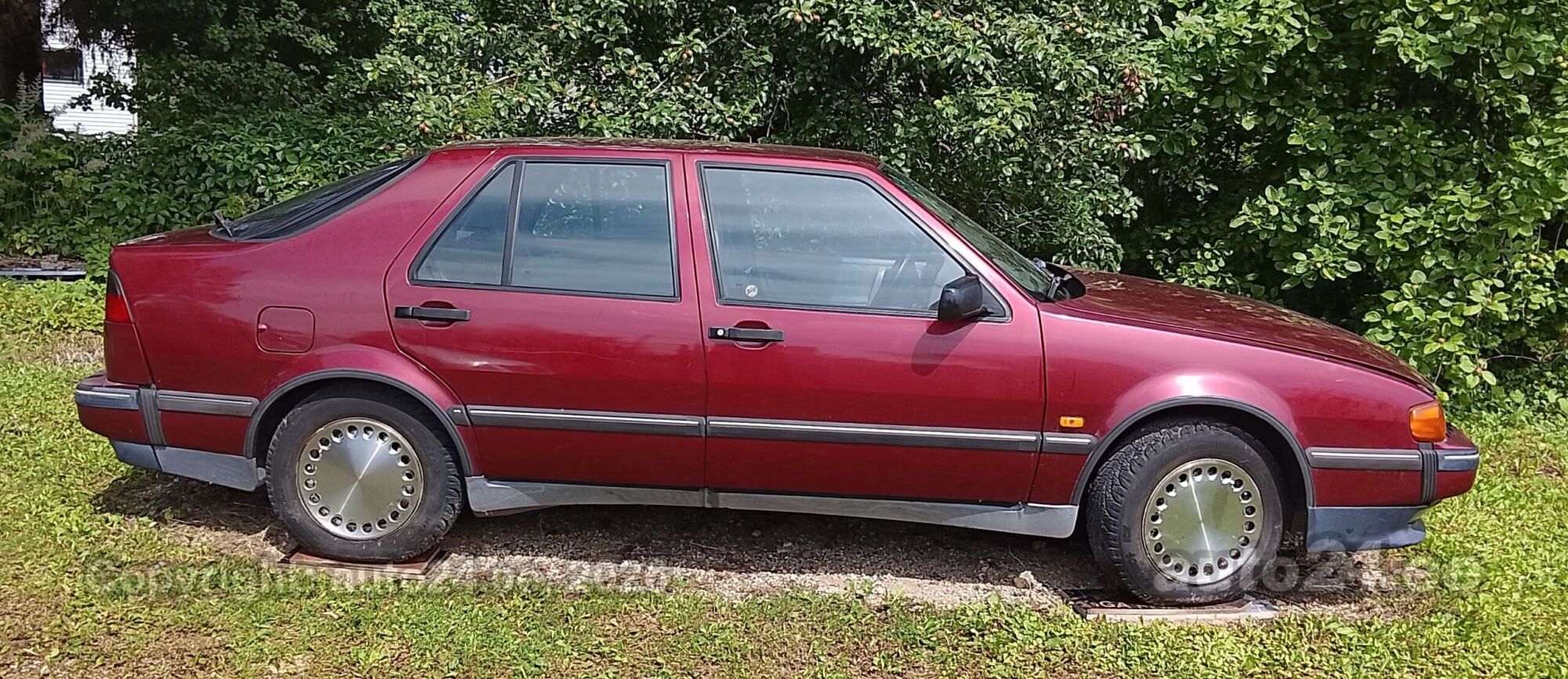 Saab 9000