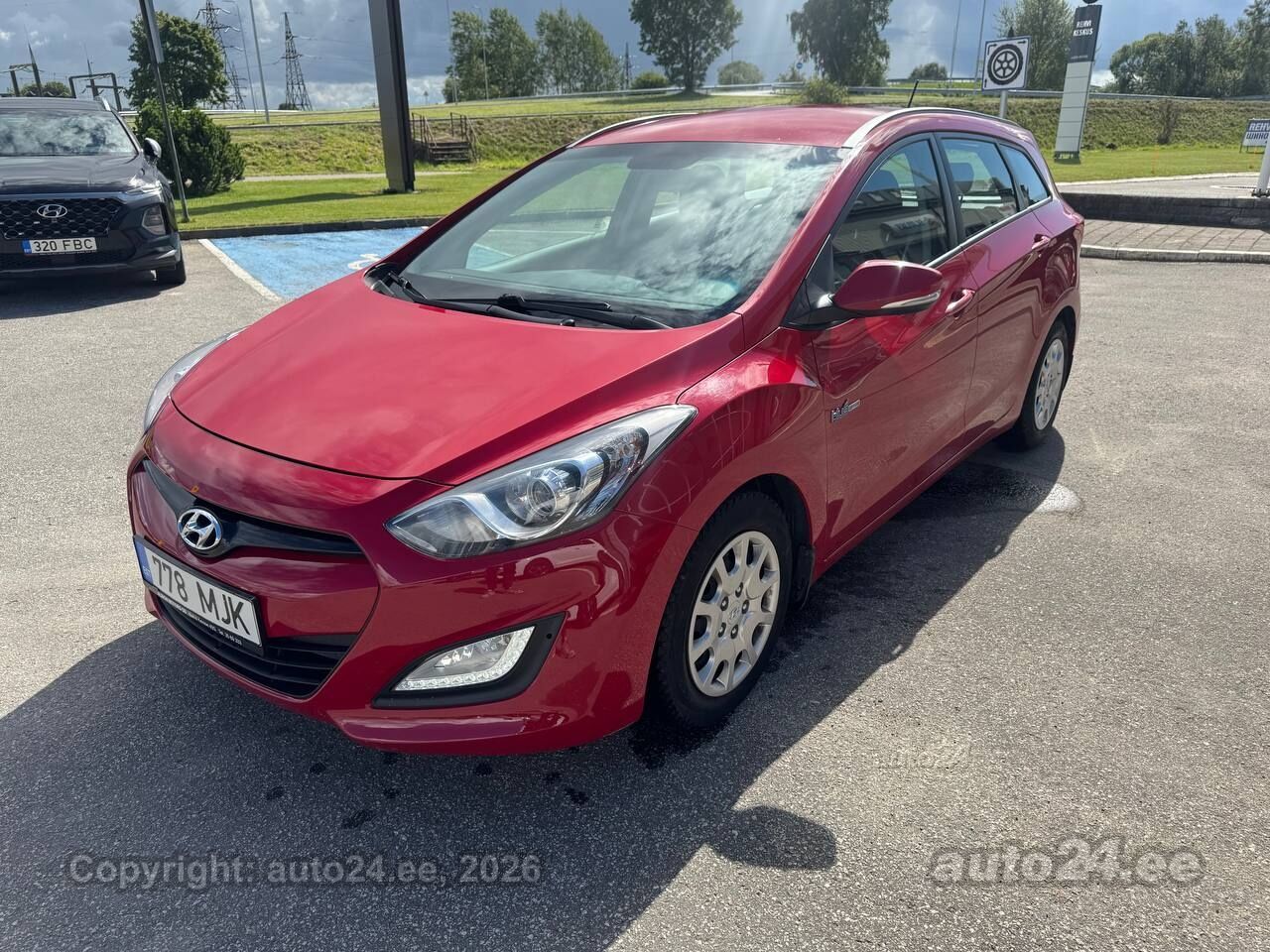 Hyundai i30 1.6 99kW 2014, kuva 3/10