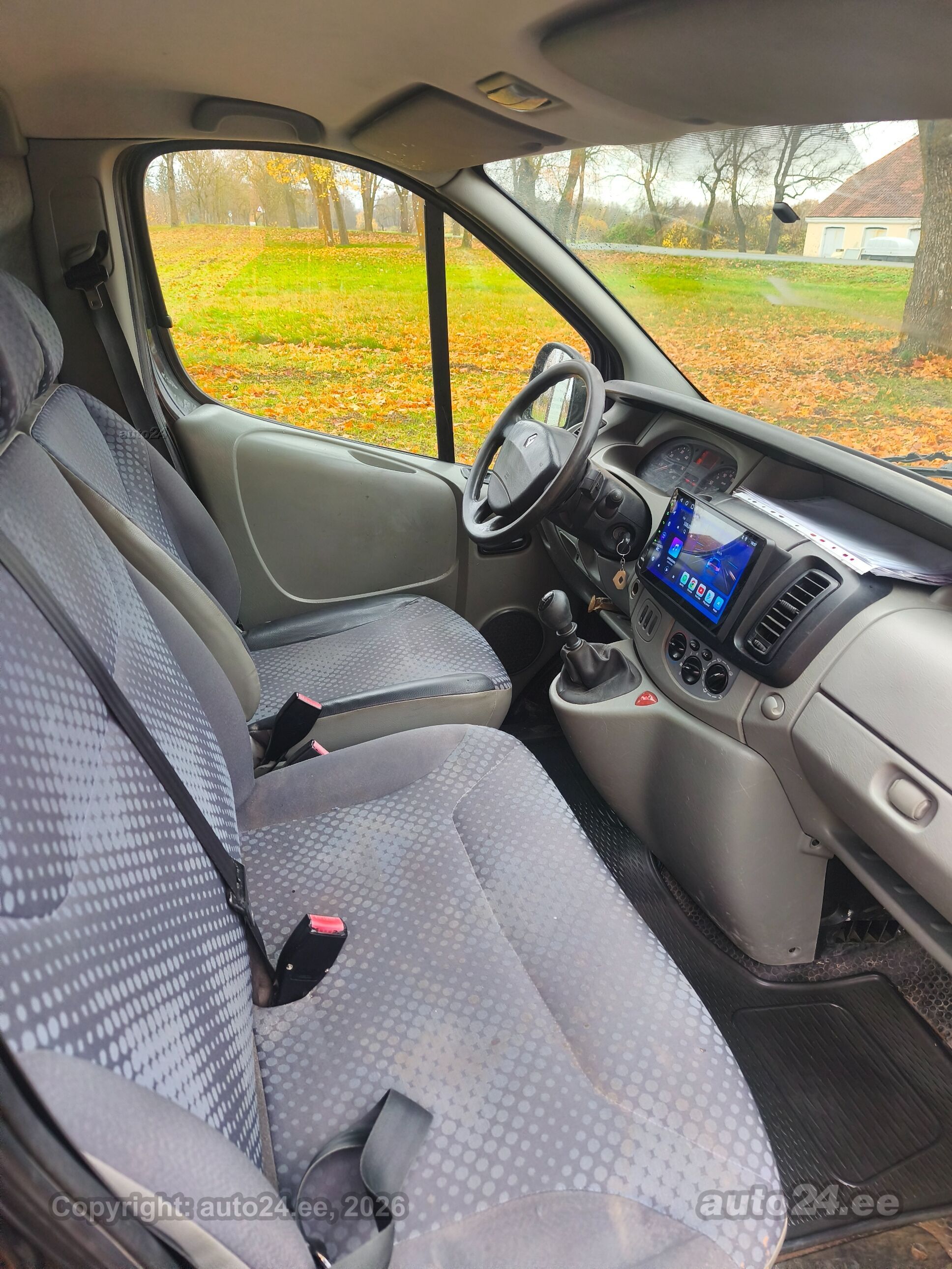 Renault Trafic 2010 — photo 5