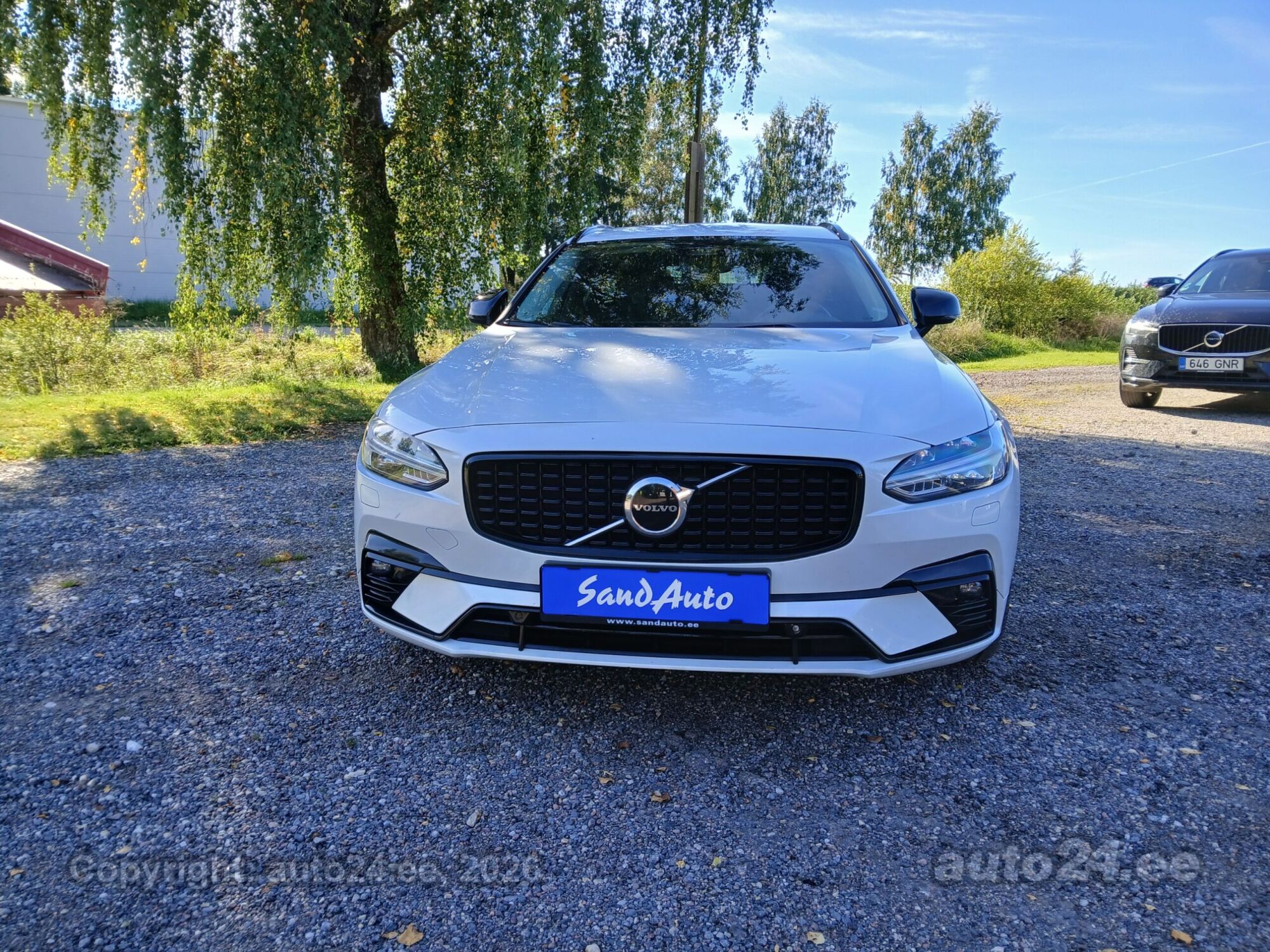 Volvo V90 - 2