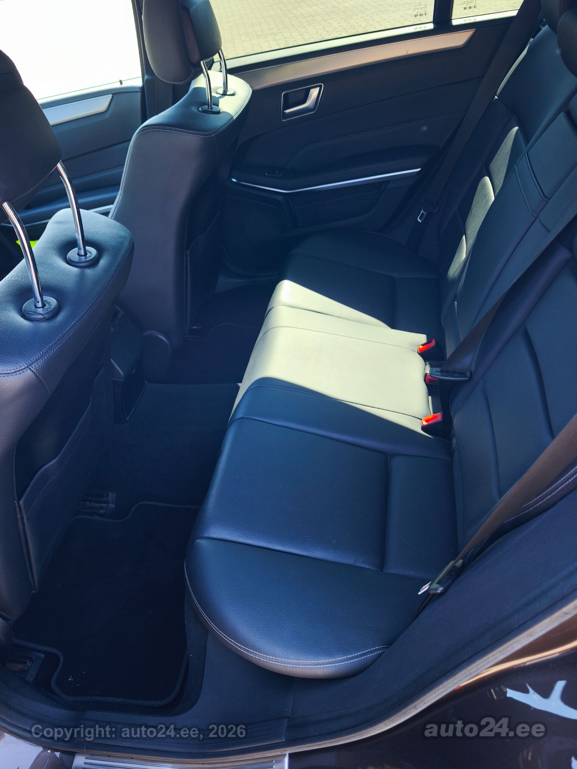 Mercedes-Benz E-sarja E 200 2.1 100kW 2013, kuva 7/10