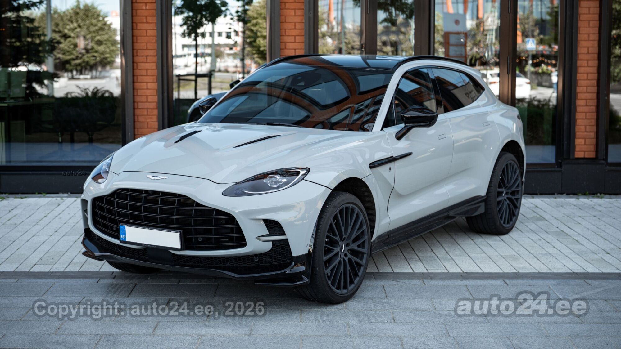 Aston Martin DBX
