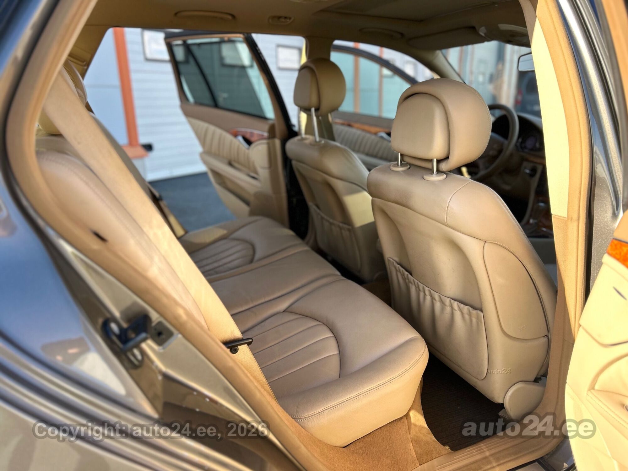 Mercedes-Benz E-Class 2006 — photo 21