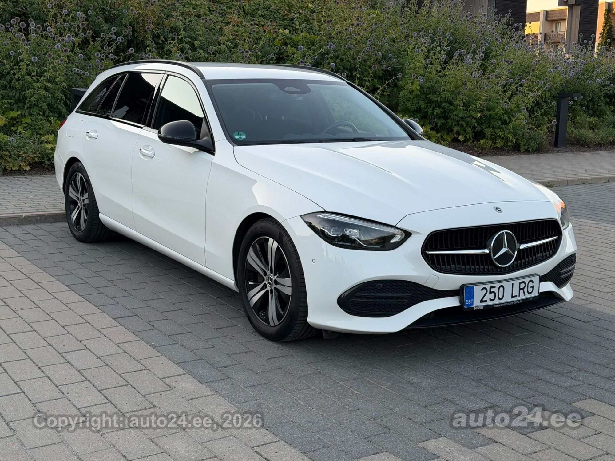 Mercedes-Benz C-sarja 2021, kuva 7/10