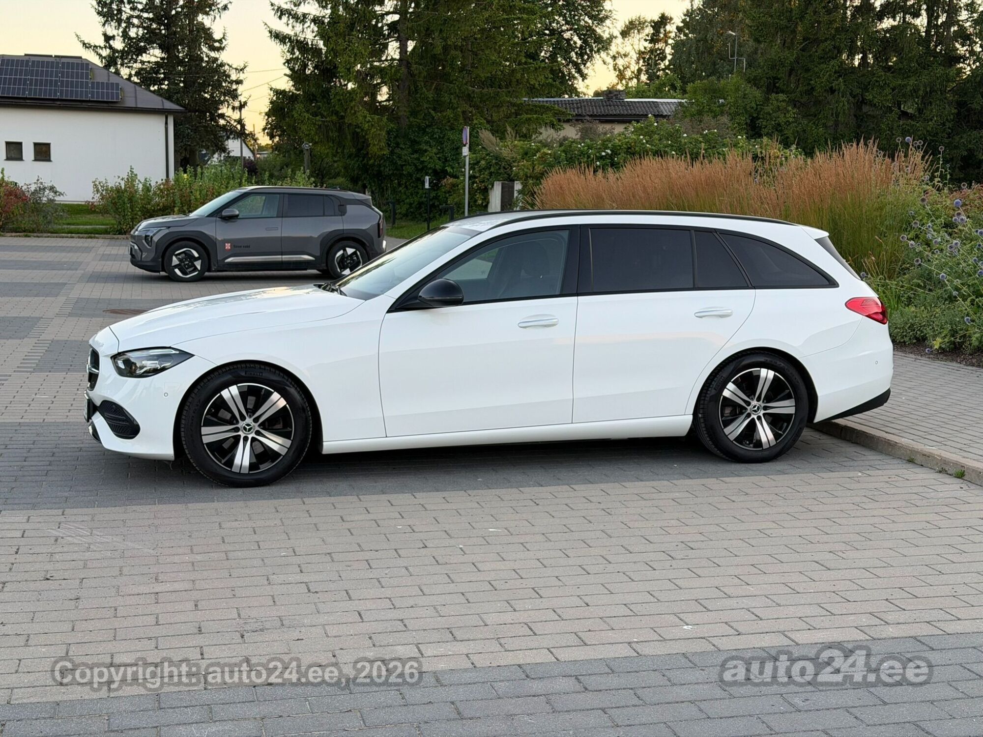 Mercedes-Benz C-sarja 2021, kuva 5/10
