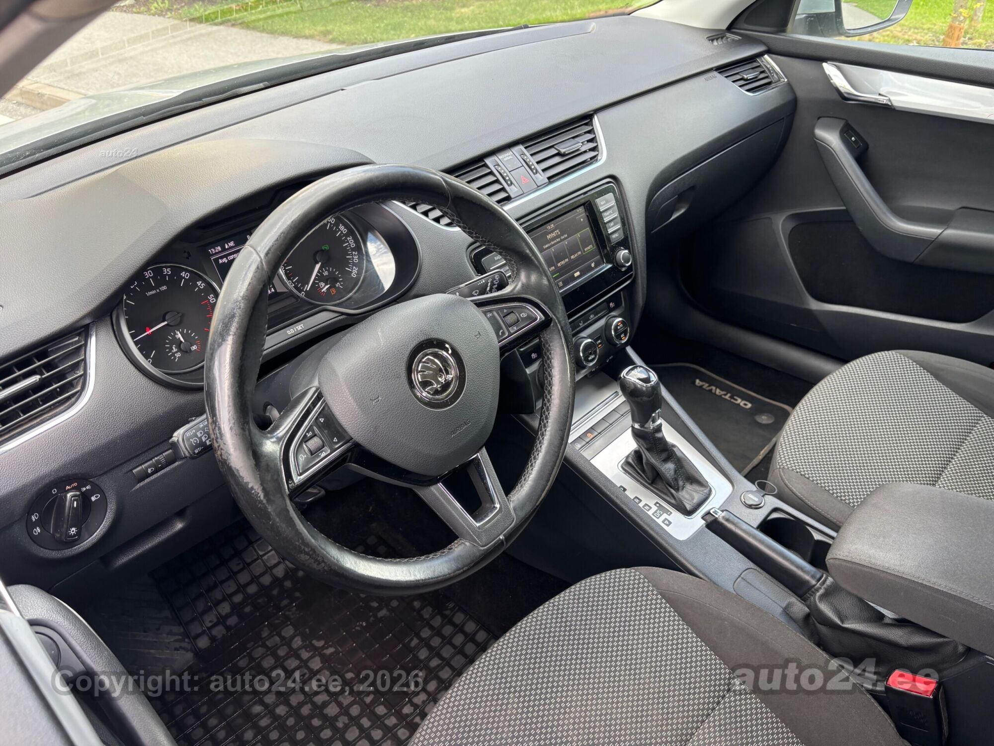Skoda Octavia 2015 — photo 14