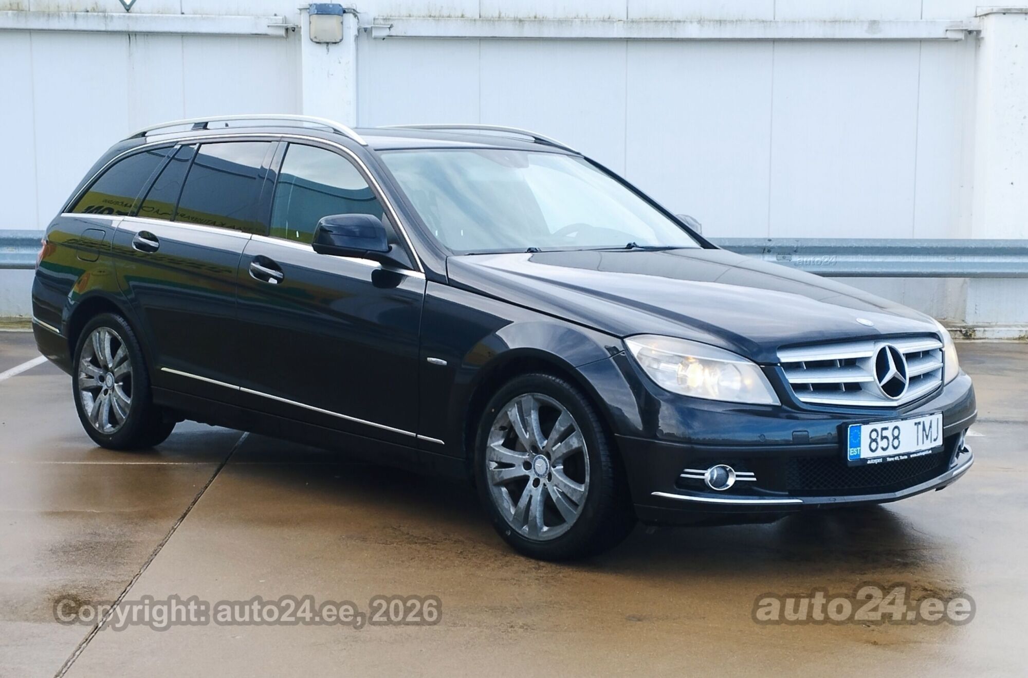 Mercedes-Benz C-Class 2008 — vehicle for AFU Ukraine