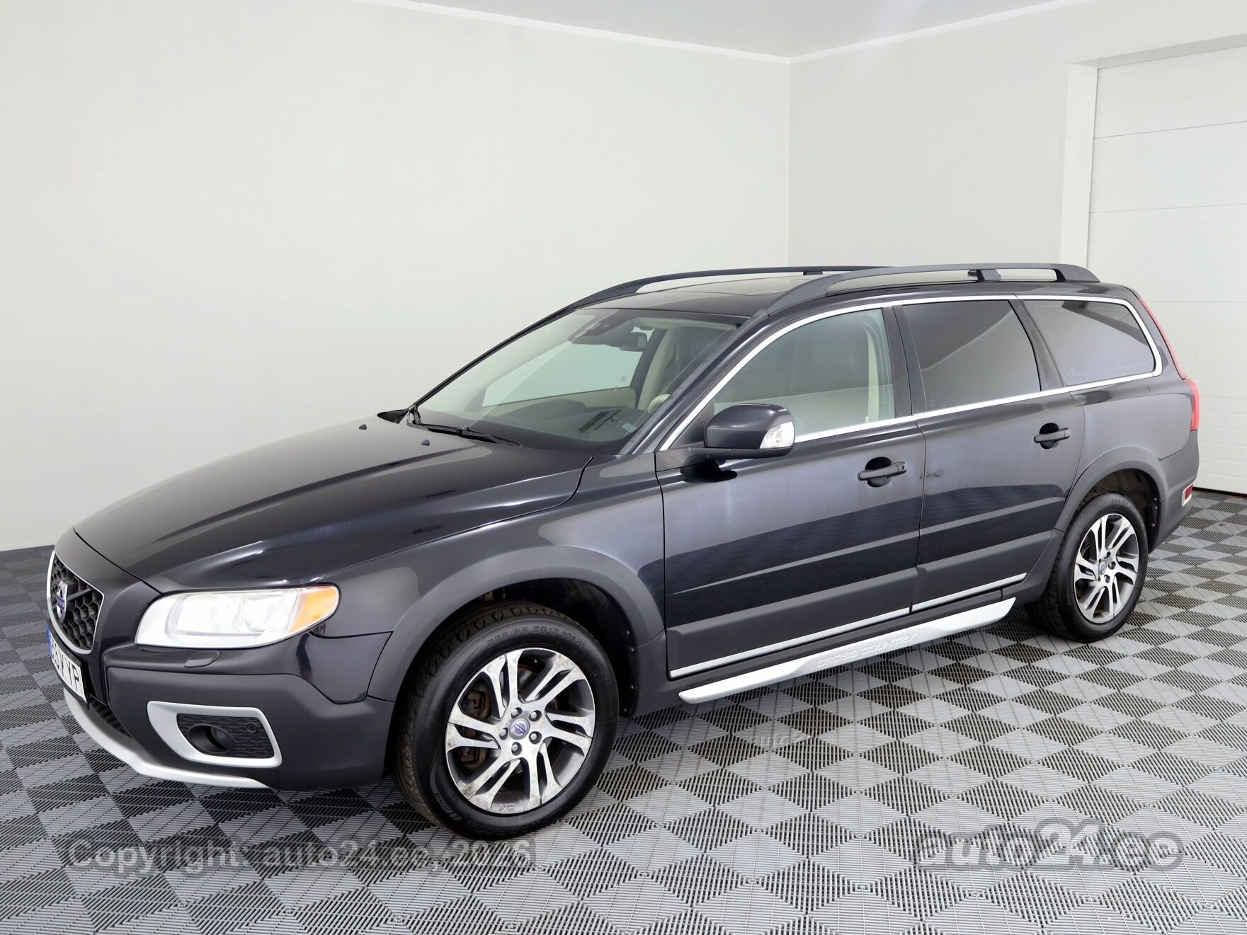 Volvo XC70 - 2