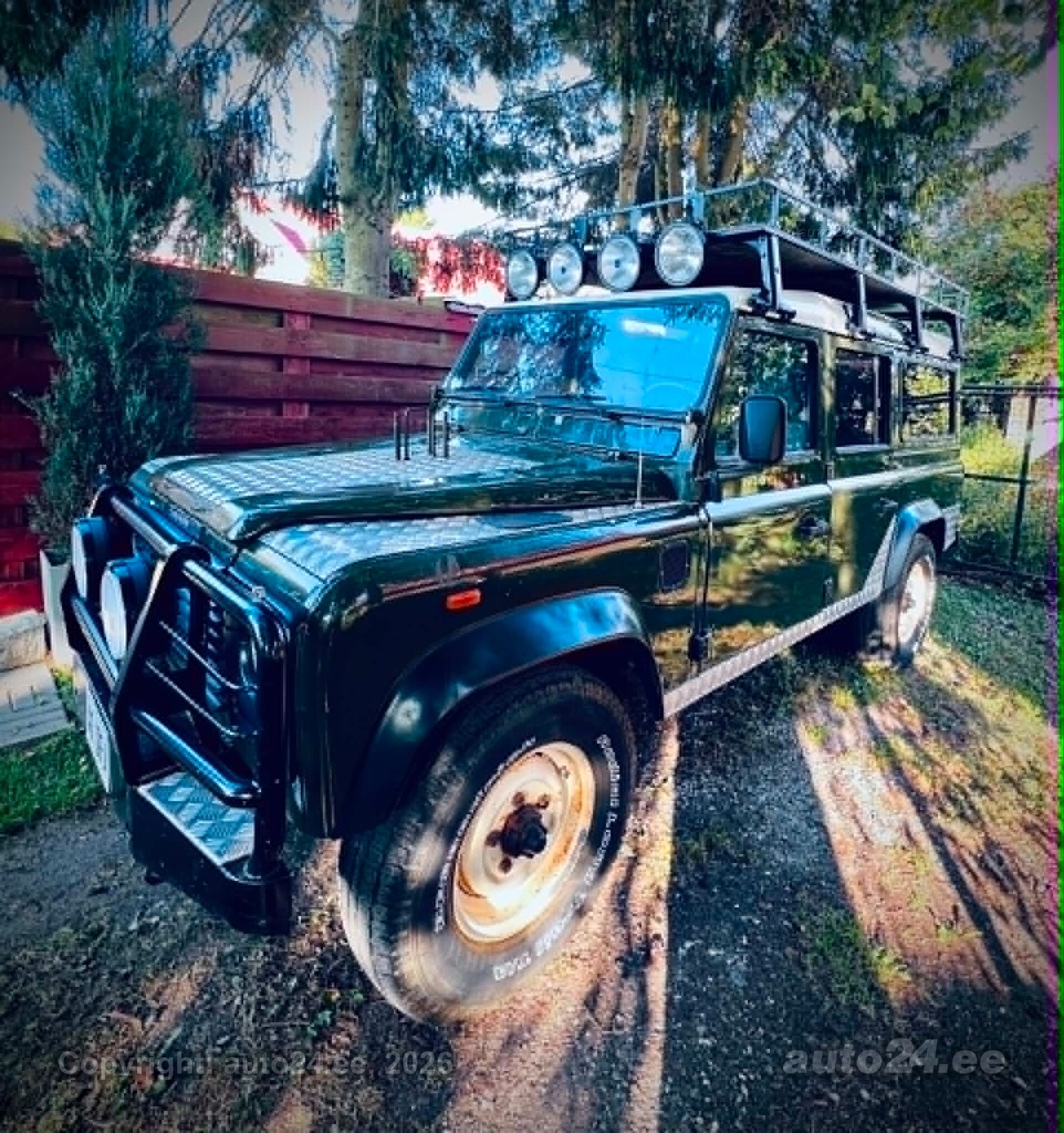 Land Rover Defender 2.5 90kW