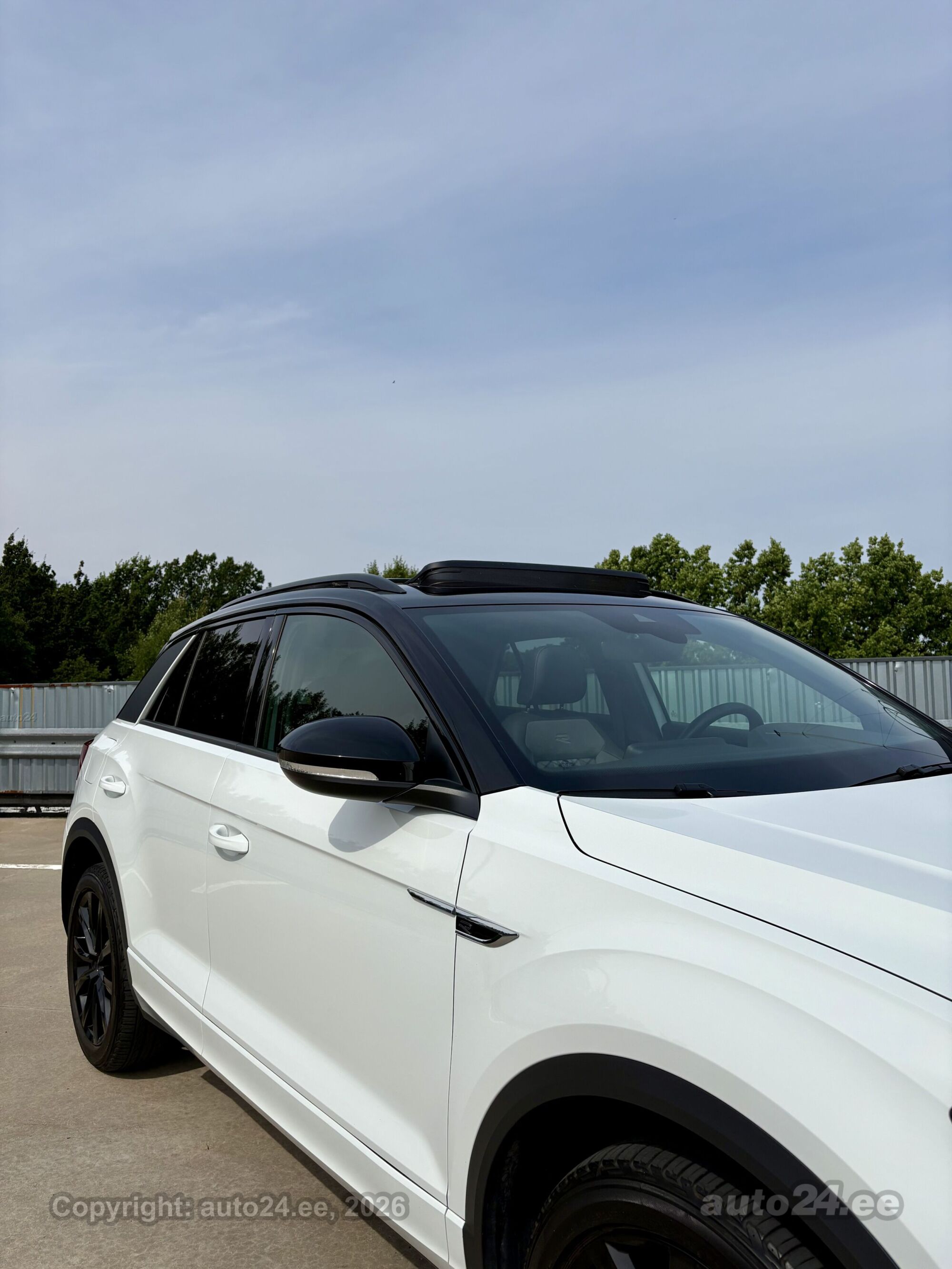 Volkswagen T-Roc 2022, kuva 2/10