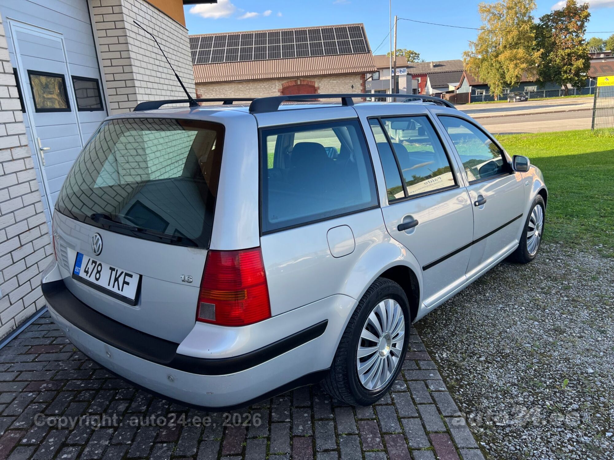 Volkswagen Golf - 5