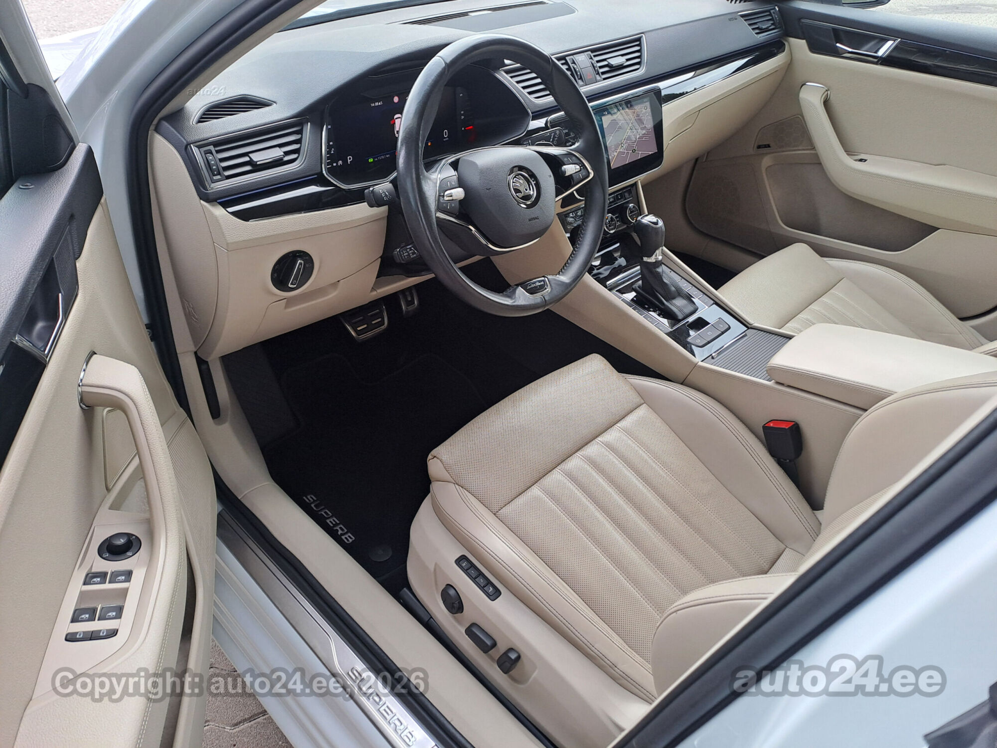 Škoda Superb - 4