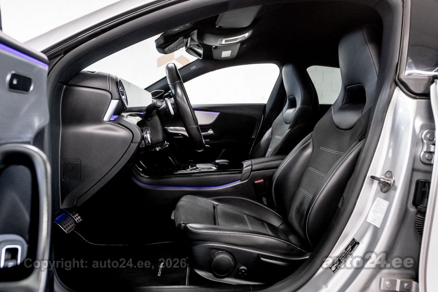 Mercedes-Benz CLA 250 - 12