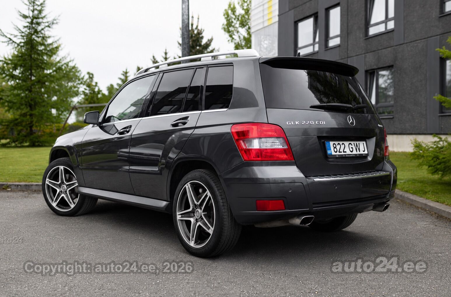 Mercedes-Benz GLK-sarja 2009, photo 3/10