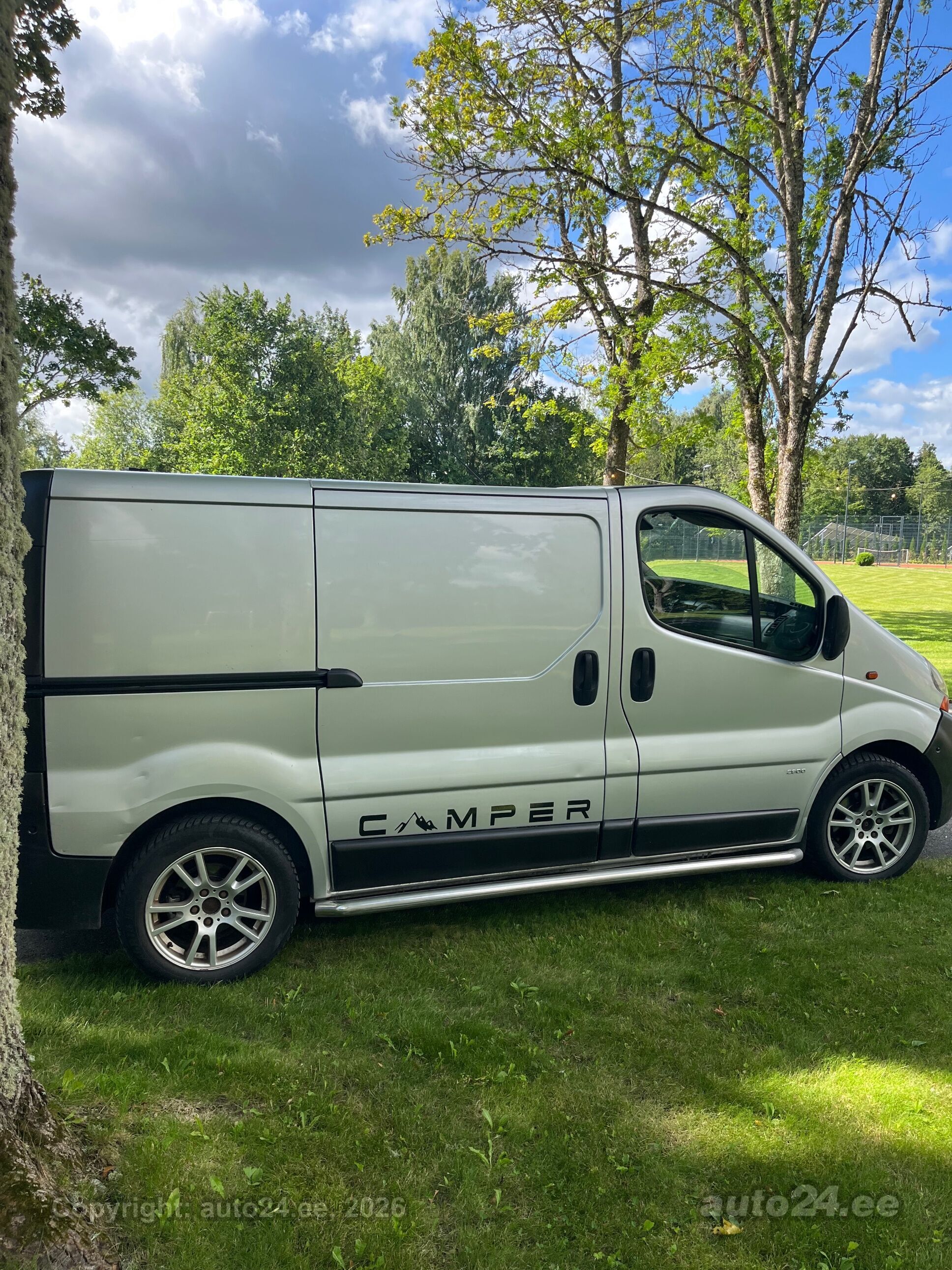 Renault Trafic 1.9 74kW 2004, kuva 3/7
