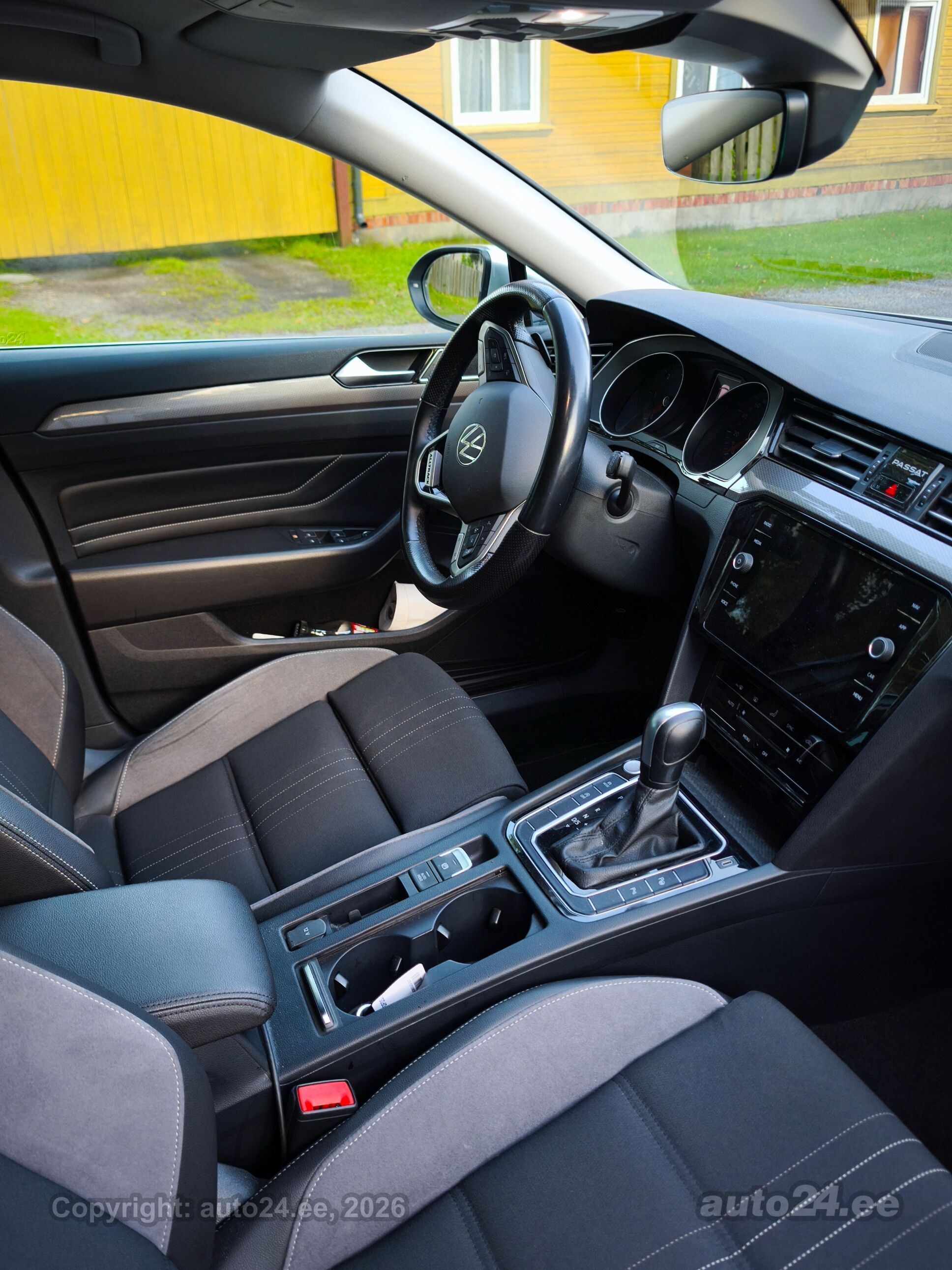 Volkswagen Passat - 5