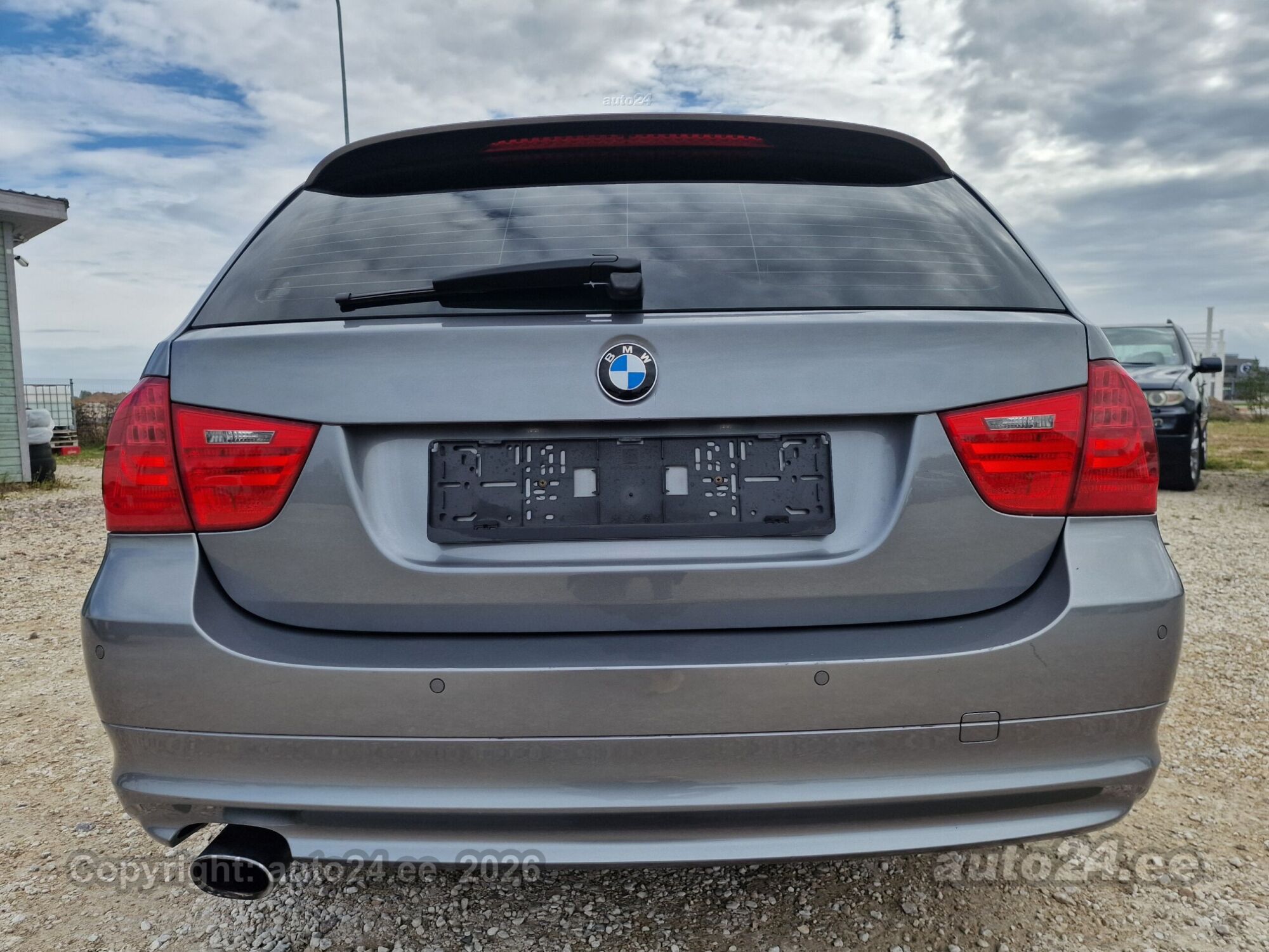 BMW 320 - 8