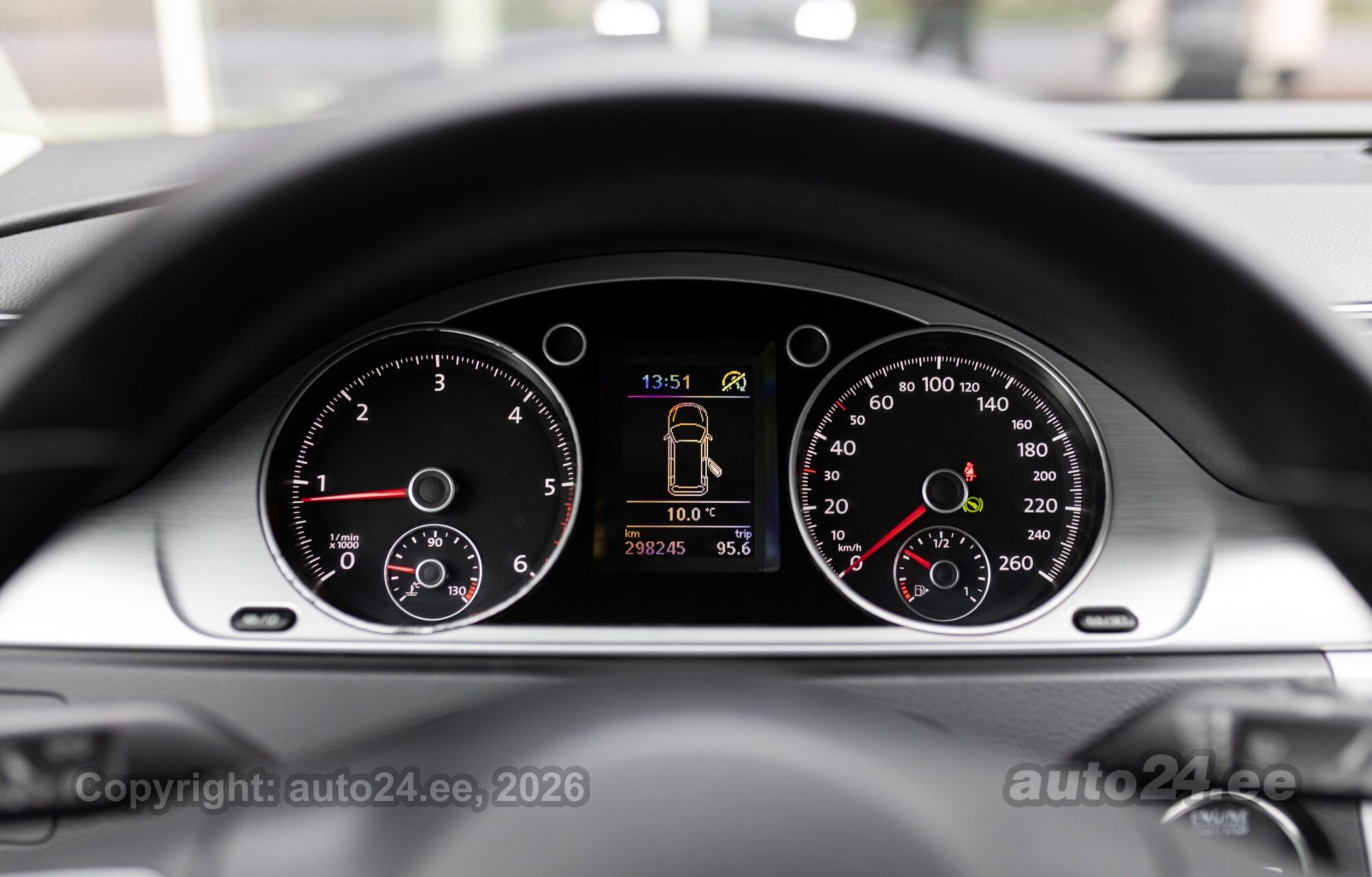 Volkswagen Passat 2013 — photo 13