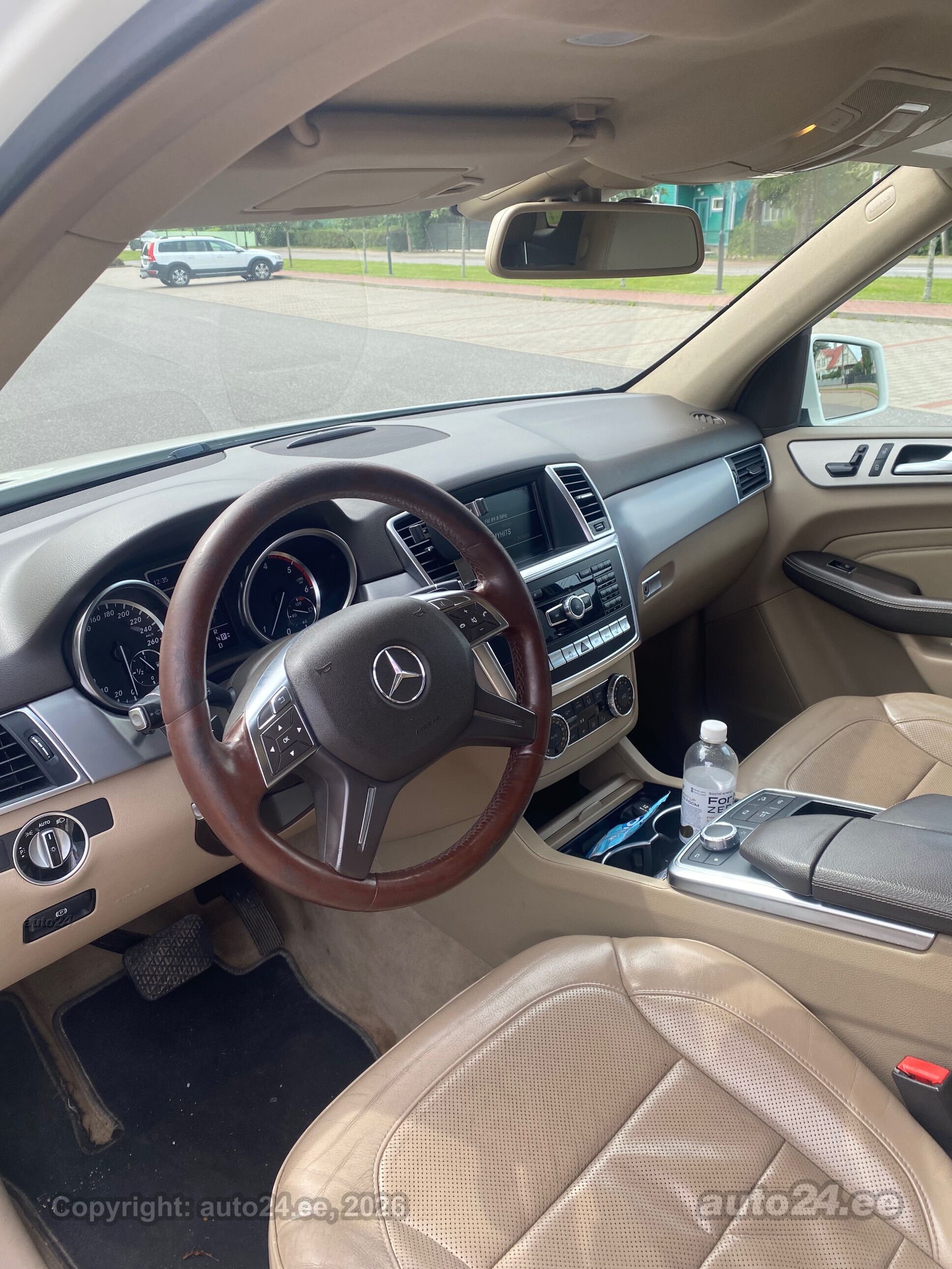 Mercedes-Benz M-sarja ML 350 3.0 190kW 2012, kuva 5/10