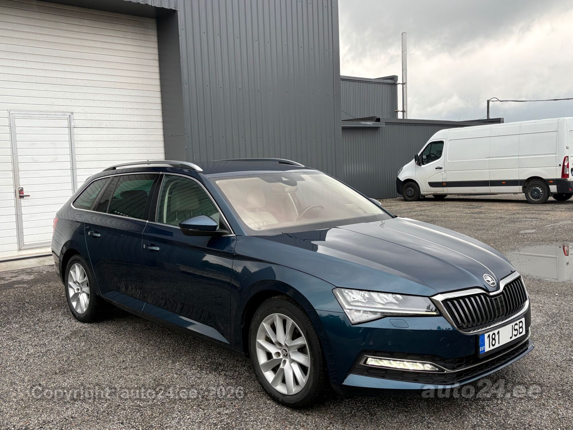 Škoda Superb - 4