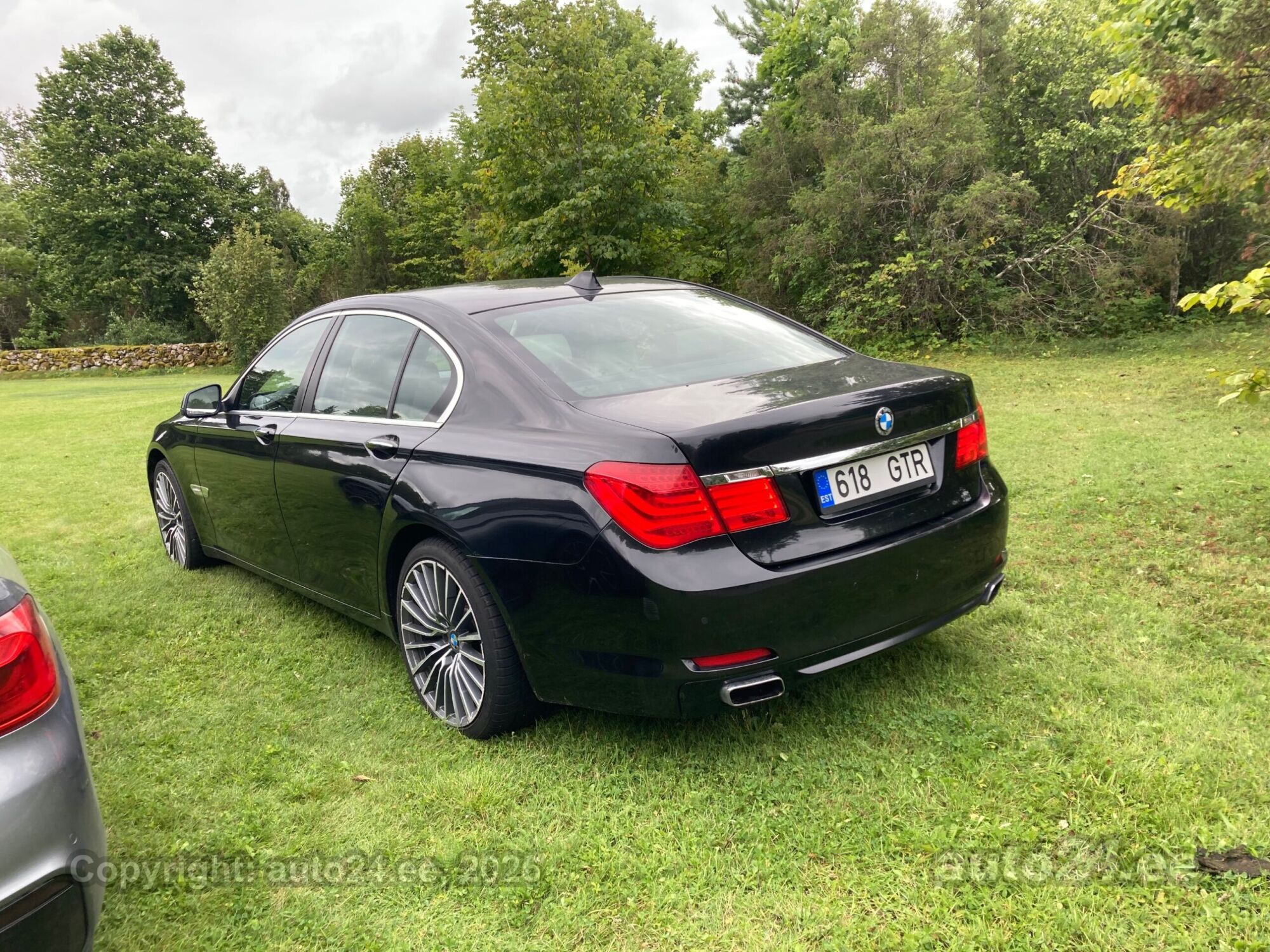 BMW 740 - 1