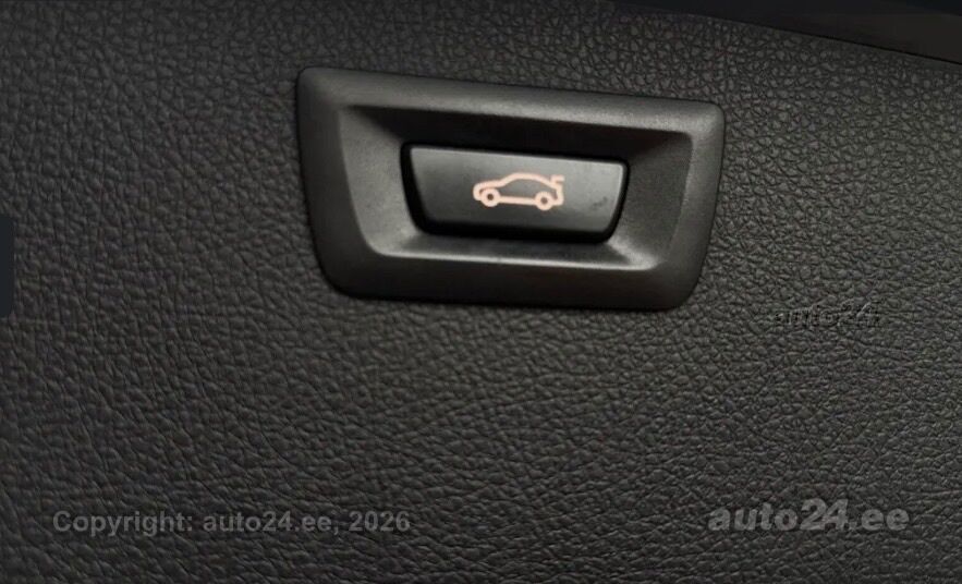 BMW 3 Series 2013 — photo 25
