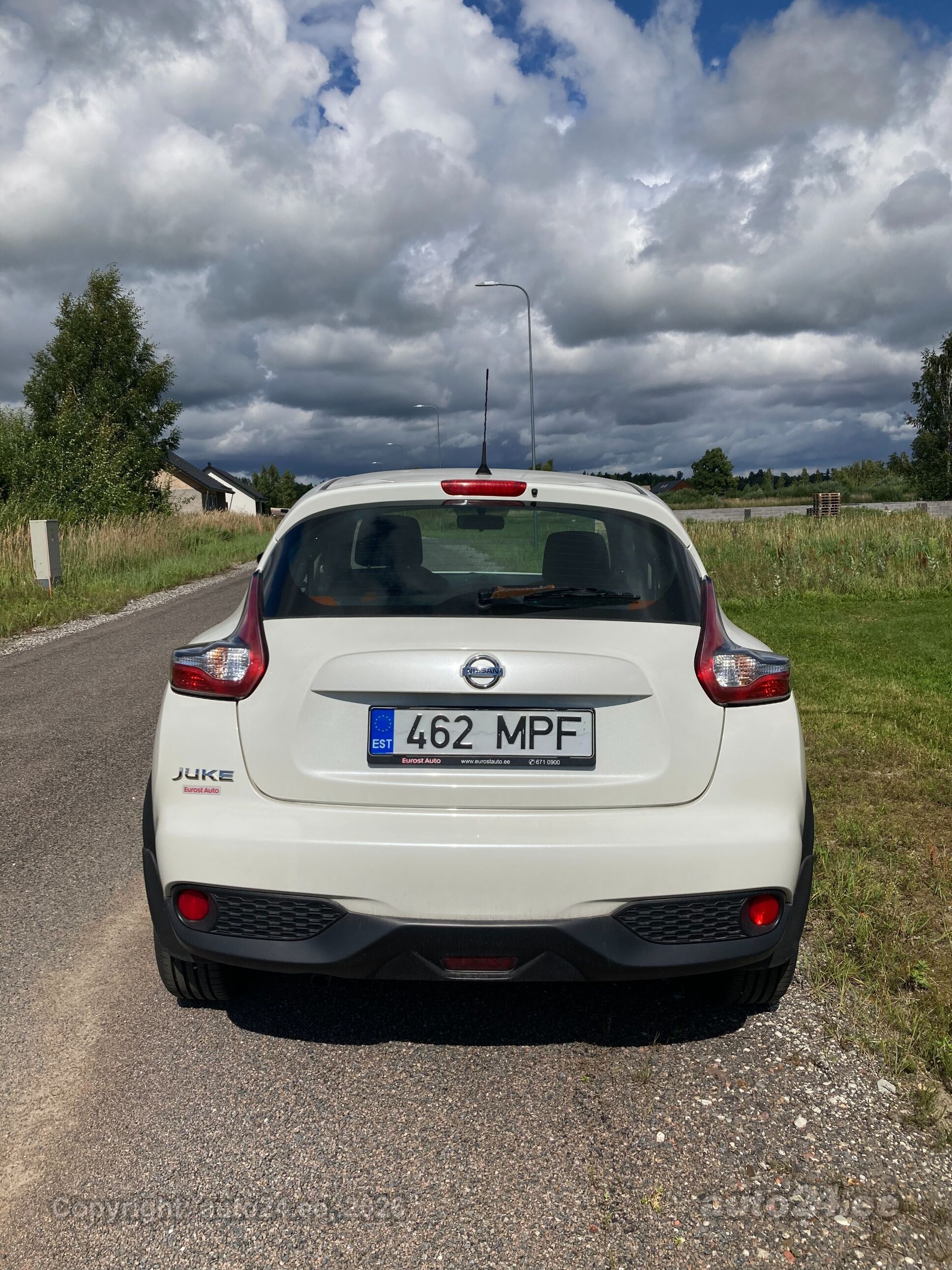 Nissan Juke 1.6 86kW 2015, kuva 3/10