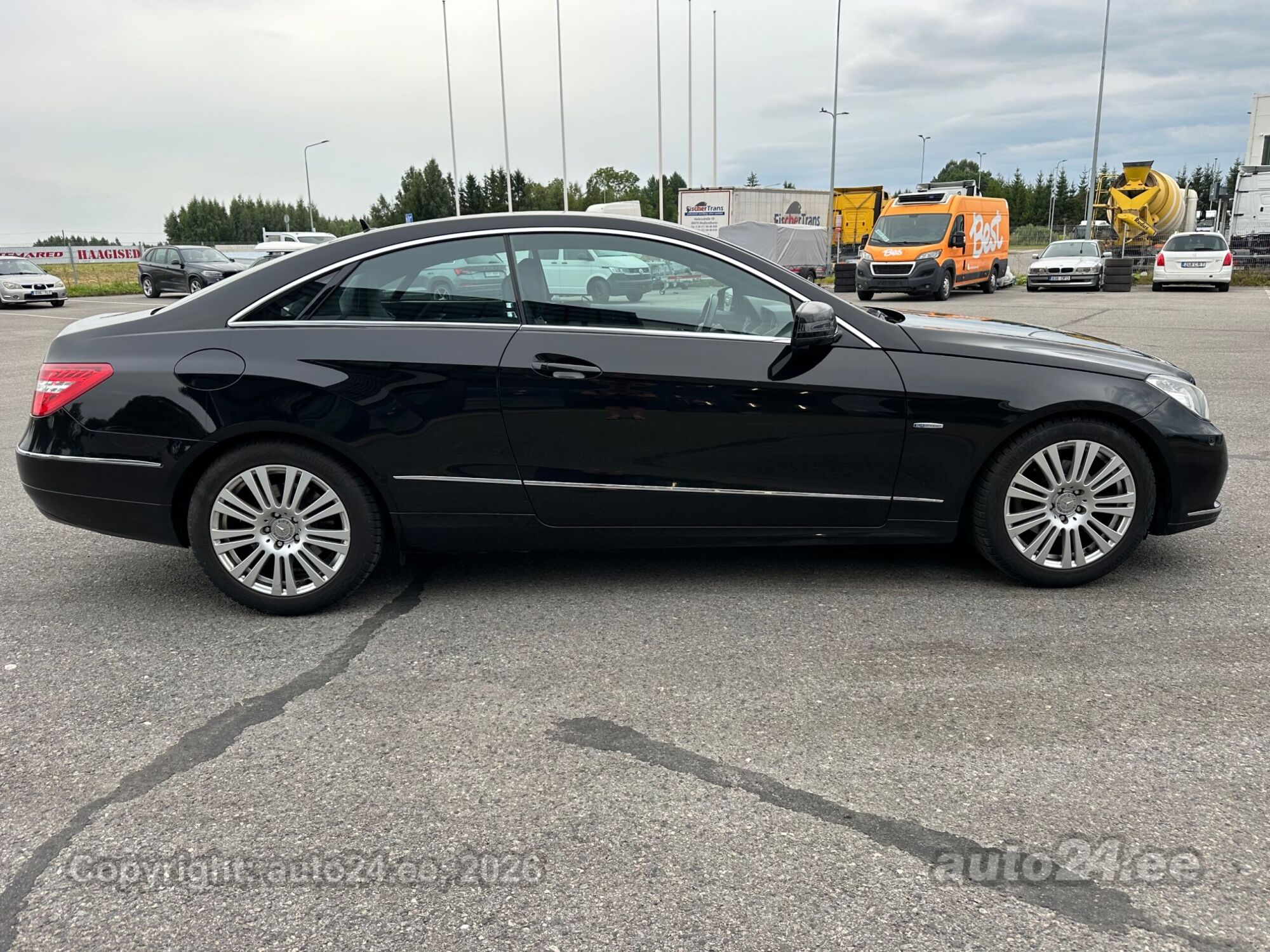 Mercedes-Benz E-sarja E 200 135kW 2010, kuva 4/10