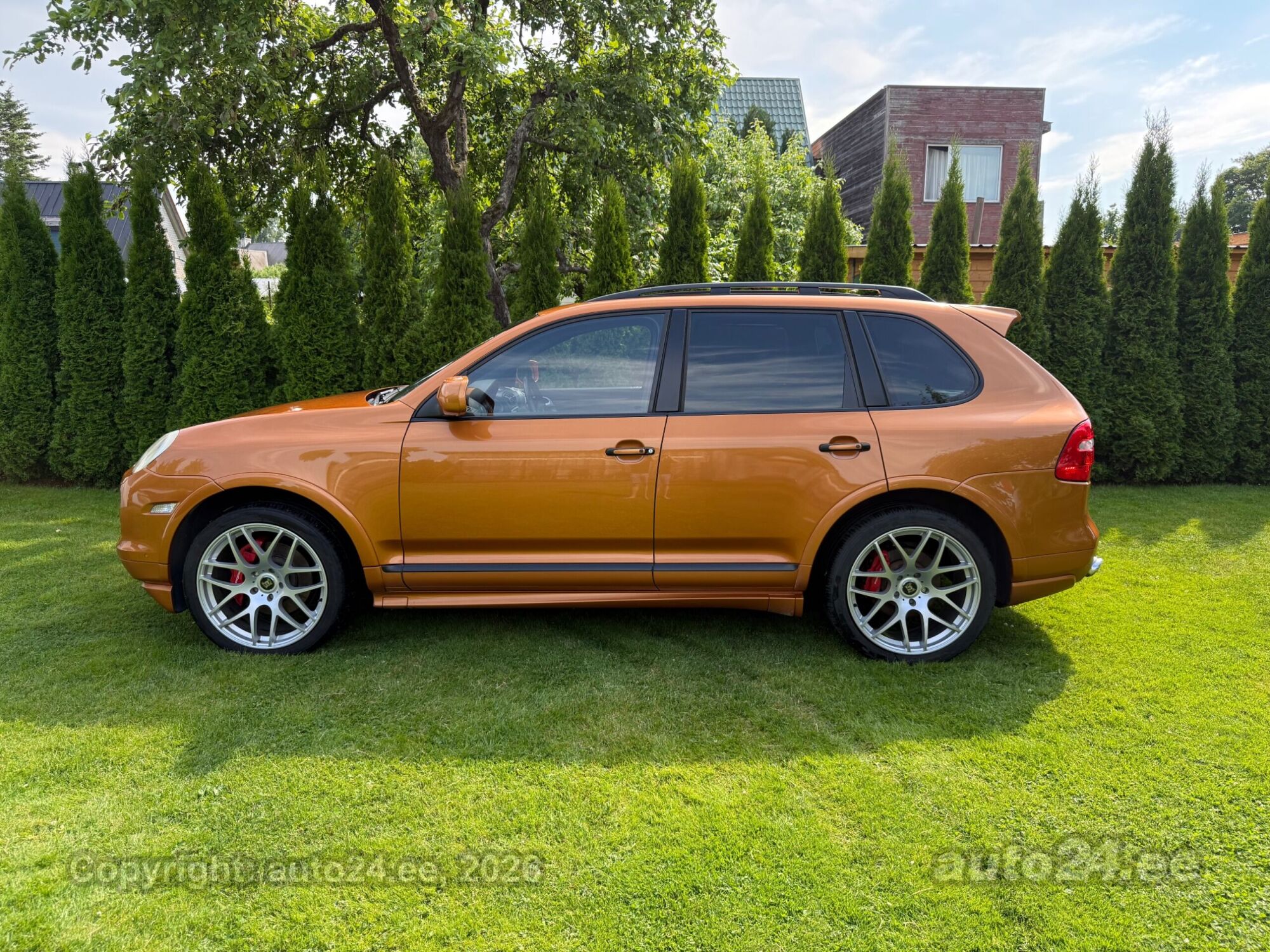 Porsche Cayenne - 2