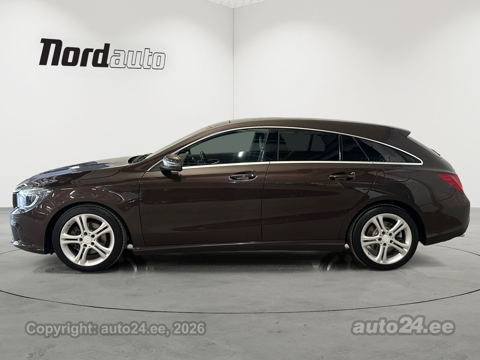 Mercedes-Benz CLA-sarja 2015, kuva 2/10