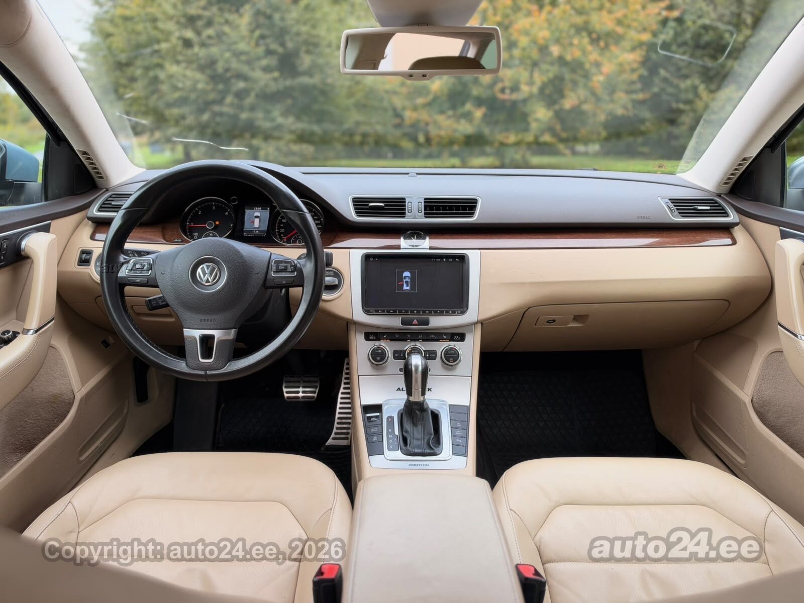 Volkswagen Passat 2013 — photo 11