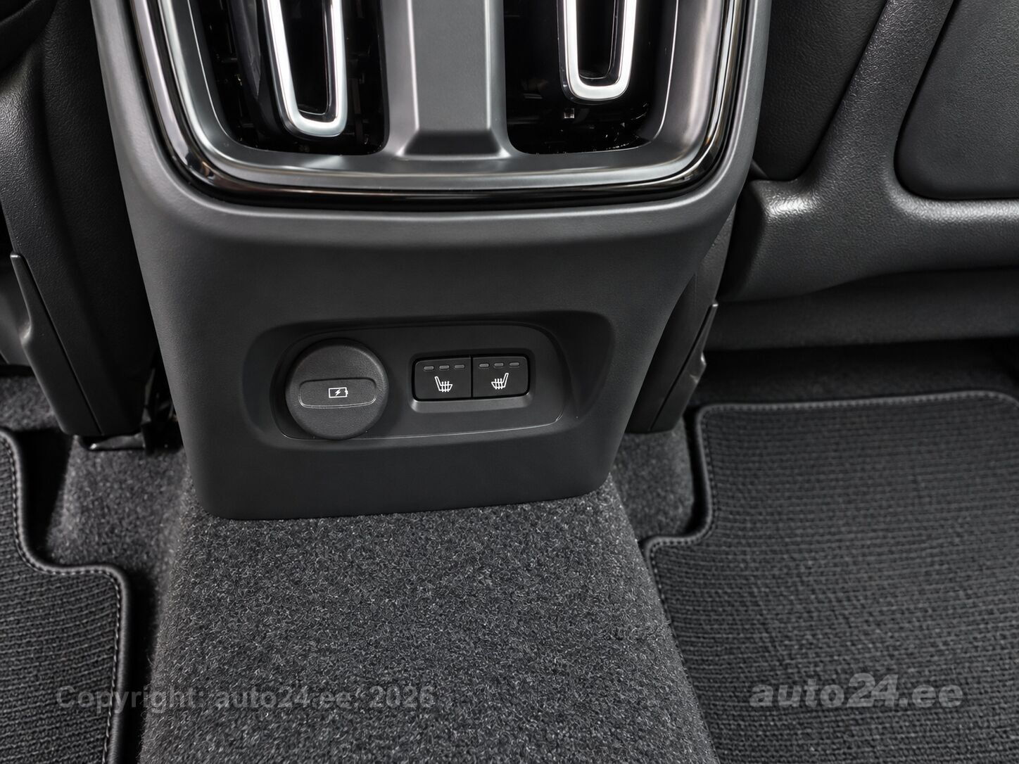 Volvo XC40 - 11