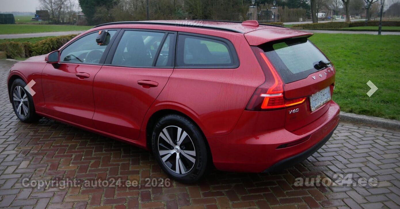 Volvo V60 D3 Momentum 2.0 110kW 2019, kuva 3/9