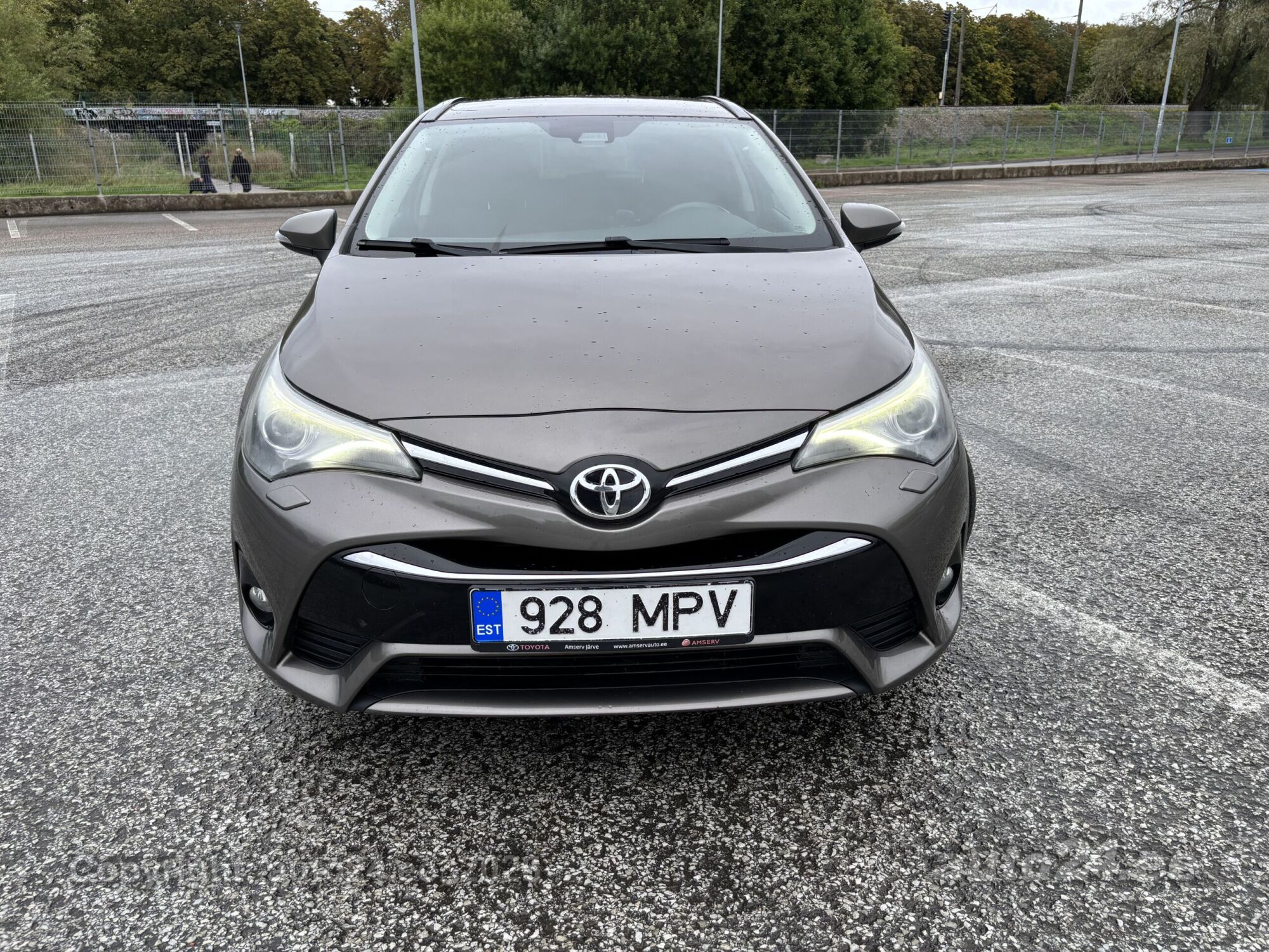 Toyota Avensis - 4