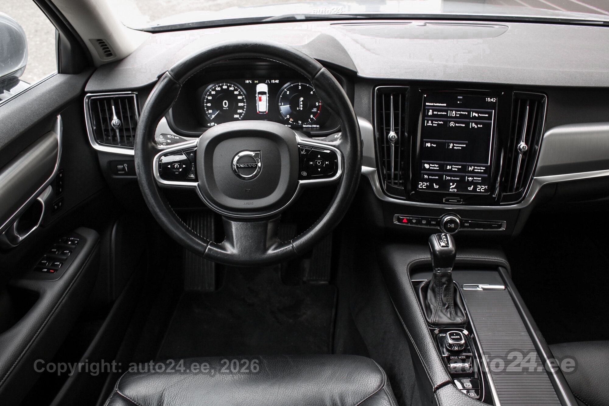 Volvo V90 - 10