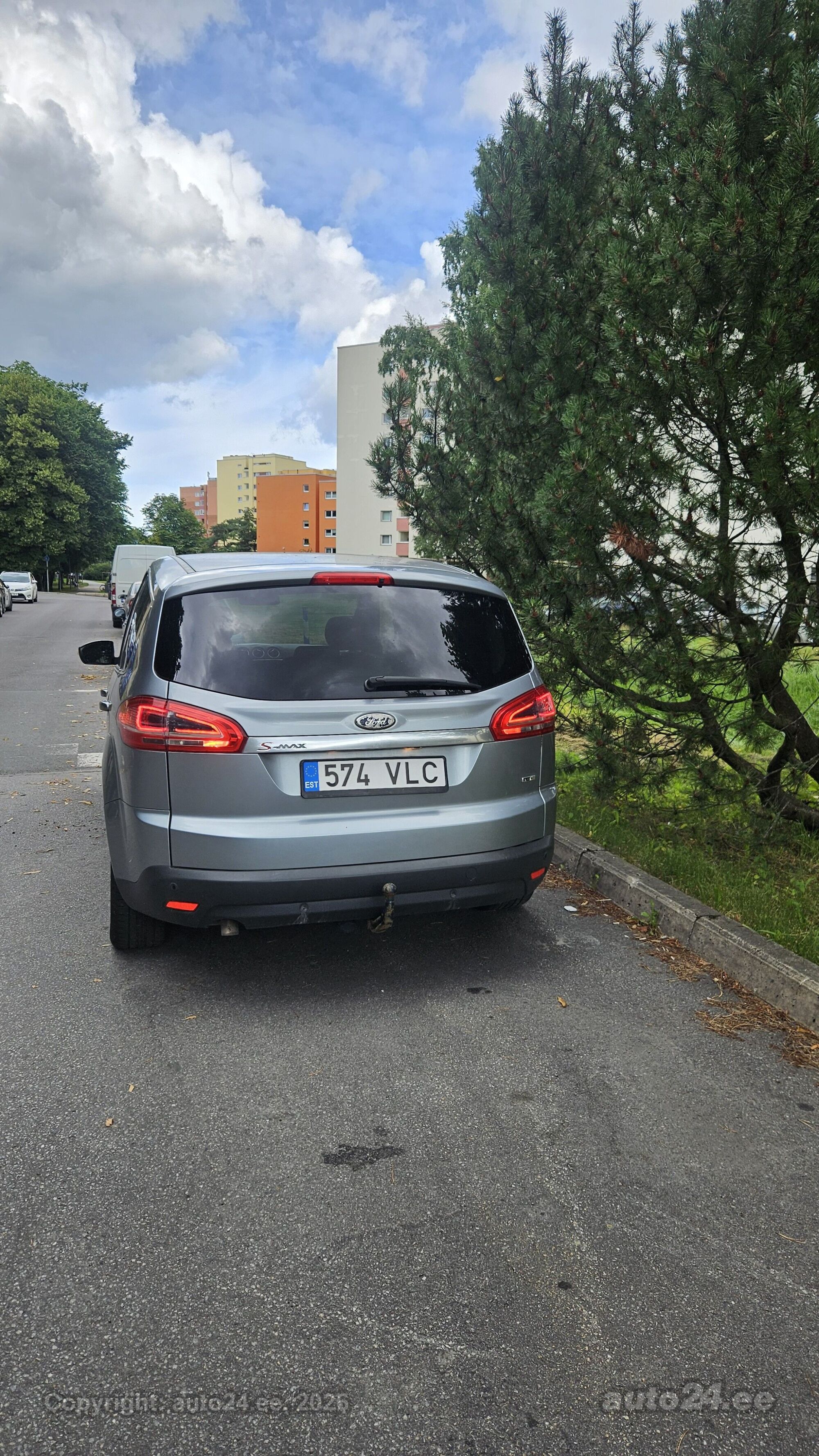 Ford S-Max 2.0 103kW 2010, photo 3/10