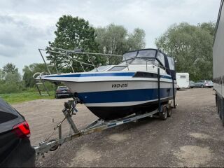 Regal Ambassador 255XL