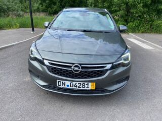 Opel Astra 2016