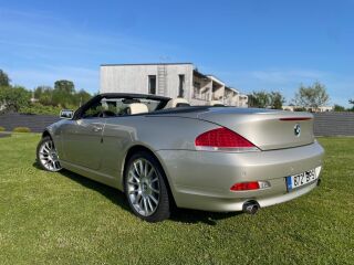 BMW 645 2005
