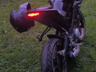 Yamaha YZF - R125