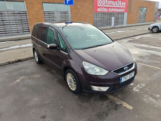 Ford Galaxy 2010