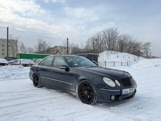 Mercedes-Benz E 270 2.7 130kW