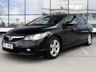 Honda Civic 1.8 103kW