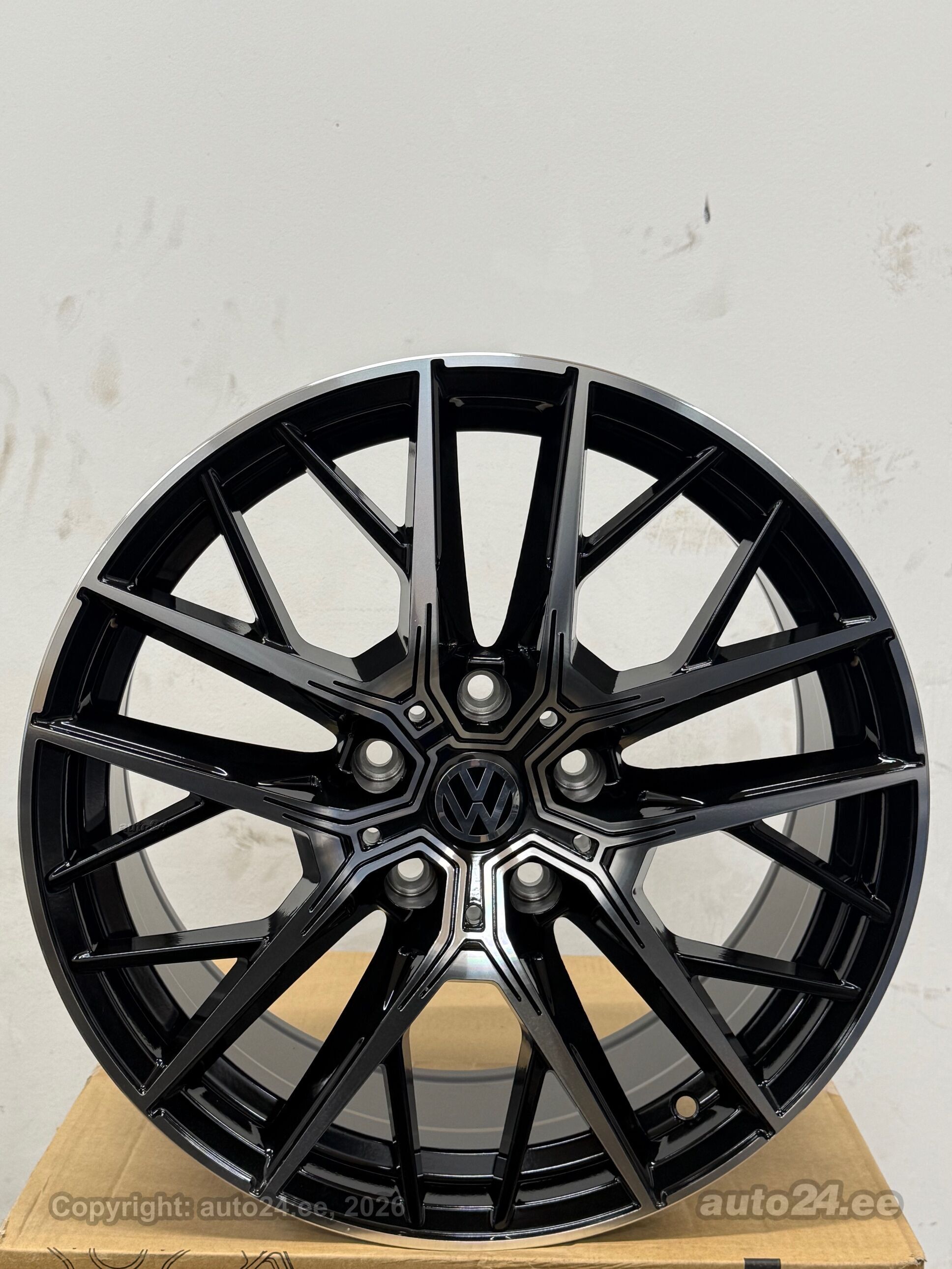 Kasutatud Volkswagen veljed - foto 1