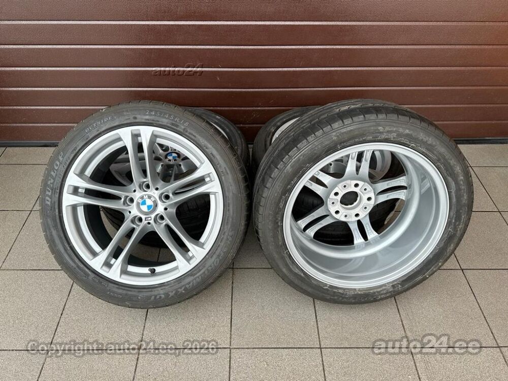  5シリーズF10 純正18インチ& 245/45R18 DUNLOP 245/45R18 BMW F10 F11 F06 F12 F13 LCI BMW Dunlop SP Sport MAX