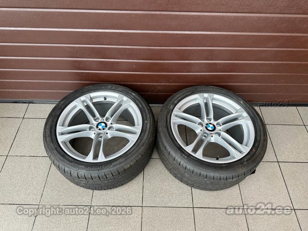 245/45R18 BMW F10 F11 F06 F12 F13 LCI BMW Dunlop SP Sport MAX 