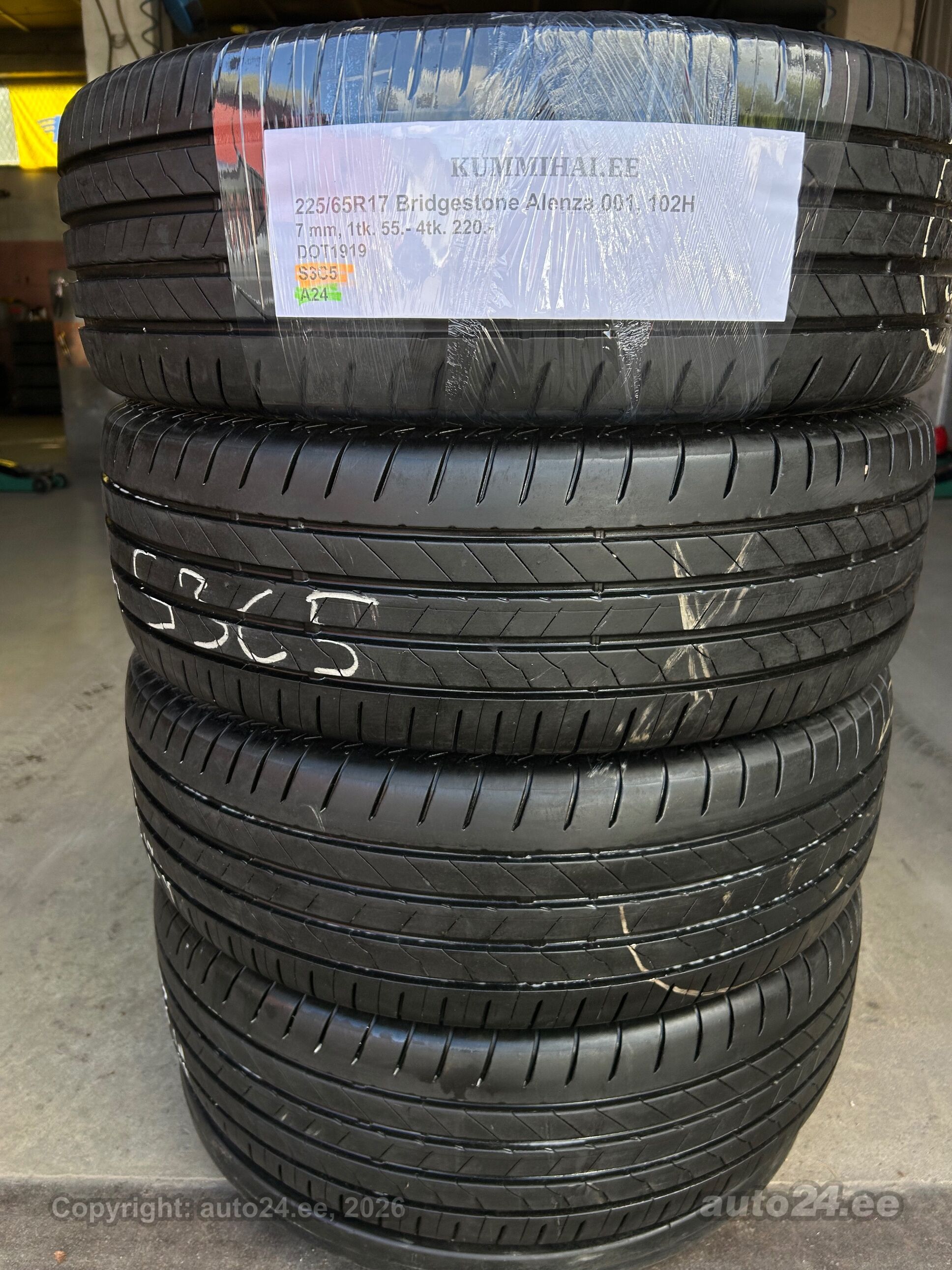 225/65R17 Bridgestone Alenza 001 - Tyres - auto24.ee