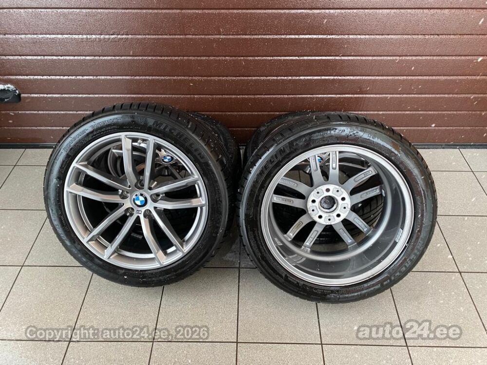 BMW G30型 245/45R18 VRX2 4本セット 245/45R18 BMW G30 G31 Lci BMW Michelin Pilot Sport 4 - Wheels +